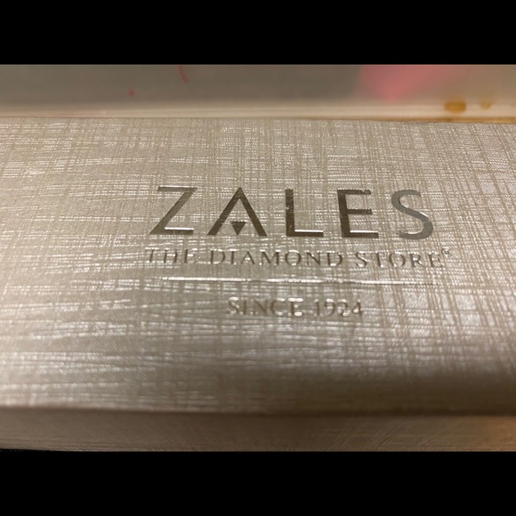 Men’s Shaquille O’Neal bracelet. - Picture 2 of 5